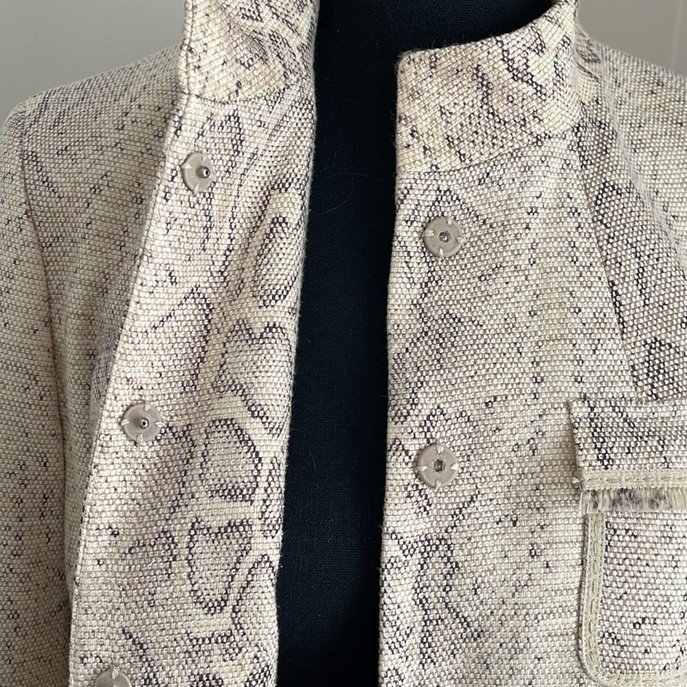 Tahari jacket. - Picture 3 of 4